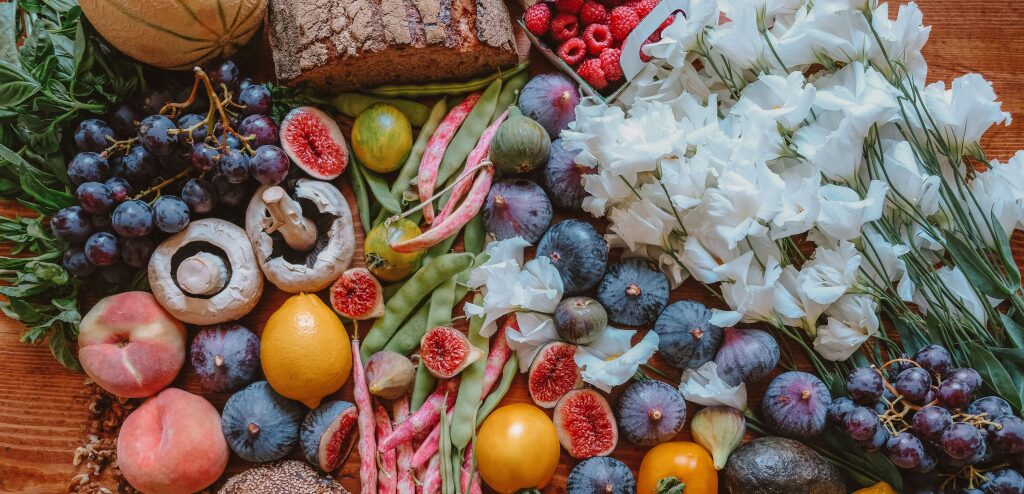 なぜ食品ロスが生まれるのか?家庭と企業の主な原因とその解決策